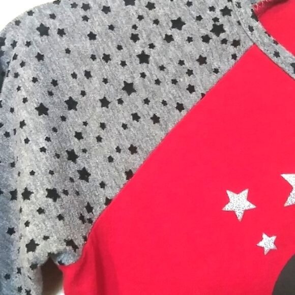 Disney Minnie Mouse Girls Long Sleeve Graphic Top With Star Sleeves Size XL (14/ - Picture 4 of 8
